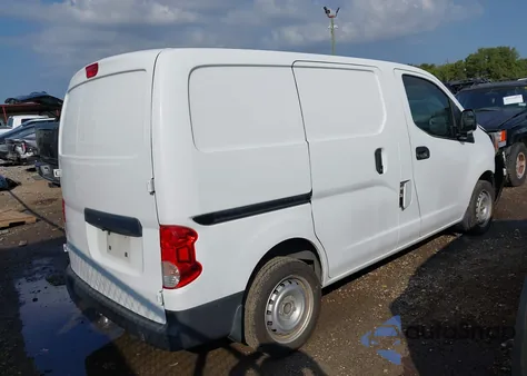 2015 Nissan Nv200 S z USA, uszkodzony, nr VIN 3N6CM0KN1FK710369